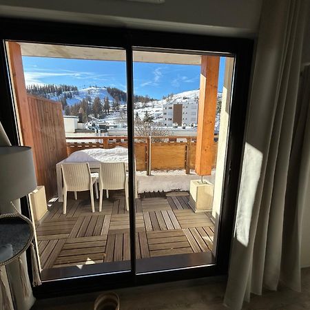 Superbe Appartement Avec Piscine Et Garage Péone 外观 照片