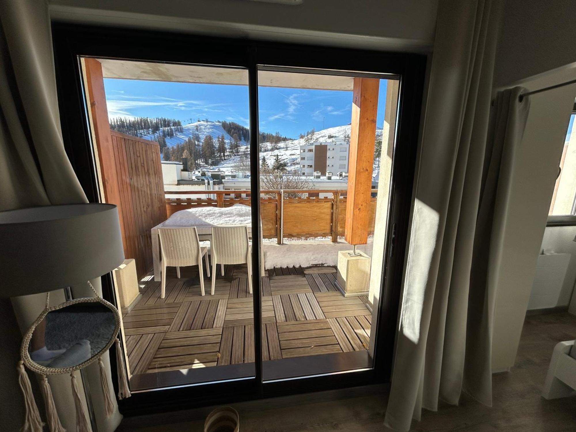 Superbe Appartement Avec Piscine Et Garage Péone 外观 照片